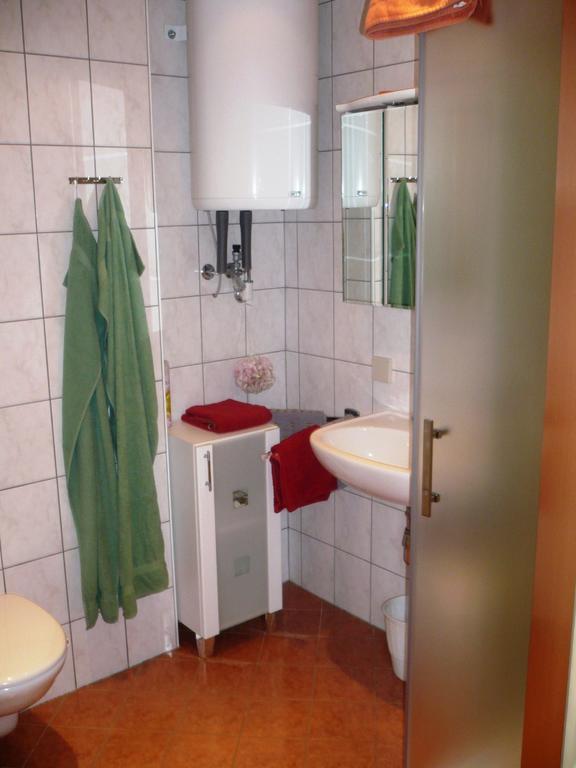 Ferienwohnungen Fryba Bad Kleinkirchheim Værelse billede